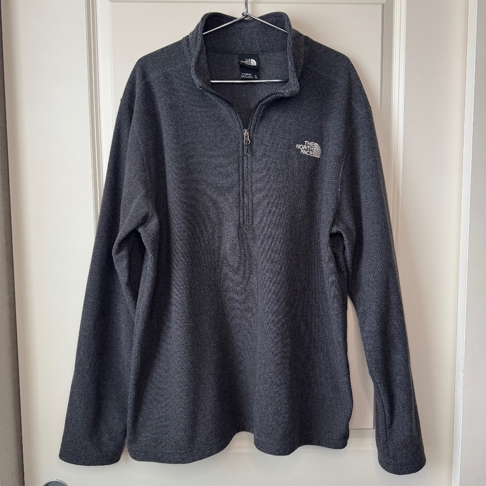 The North Face Textured Cap Rock Quarter Zip Pullover